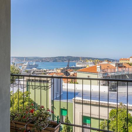 Apartamento The Black Swan Trieste Exterior foto