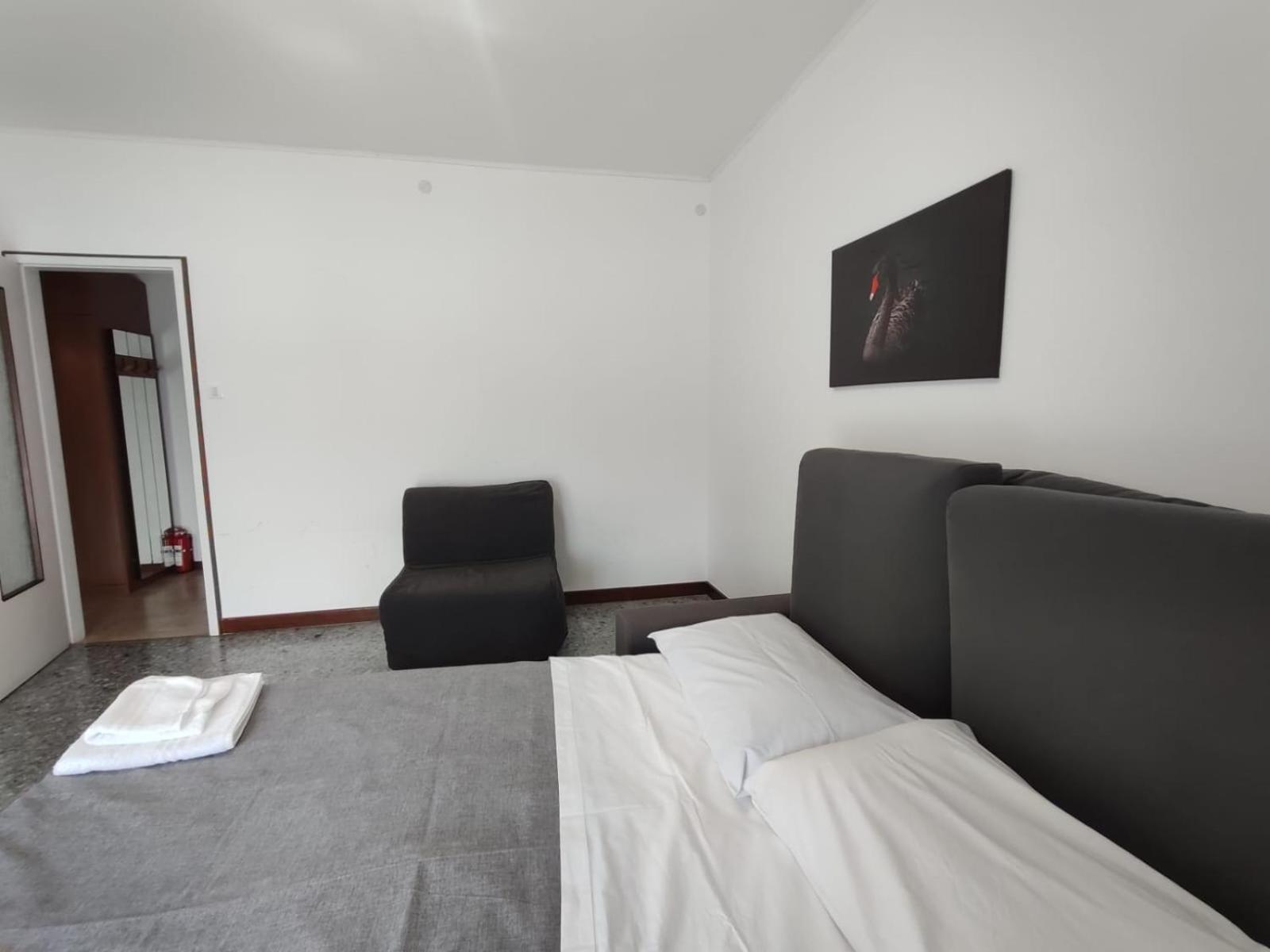 Apartamento The Black Swan Trieste Exterior foto